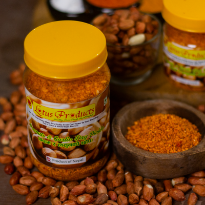 Homemade Peanuts and Garlic Dry Pickle (Badam ra Lasunko Chhaup) (बदाम र लसुनको छोप) - 200g - Lotus Products
